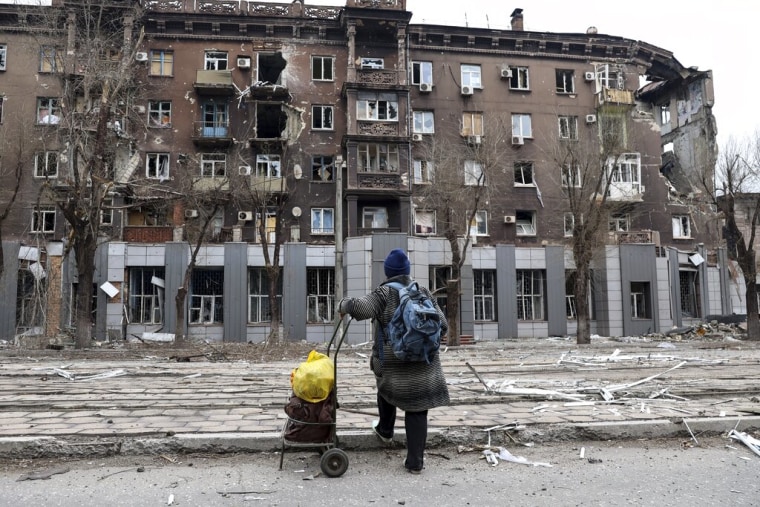 Ucrania afirmó que “no hubo acuerdo” sobre corredor humanitario desde Azovstal en Mariúpol