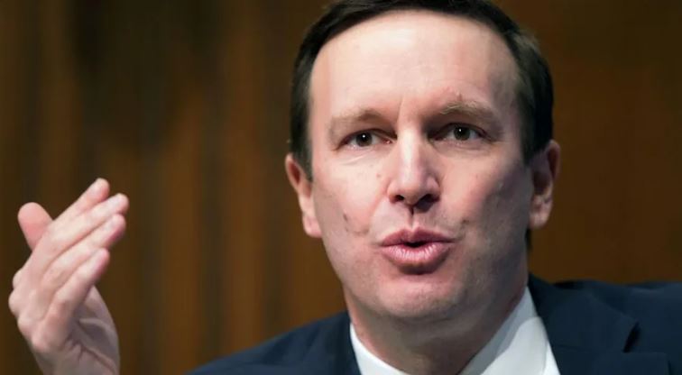 Senador Chris Murphy propuso buscar leyes para evitar otra tragedia como la de Texas