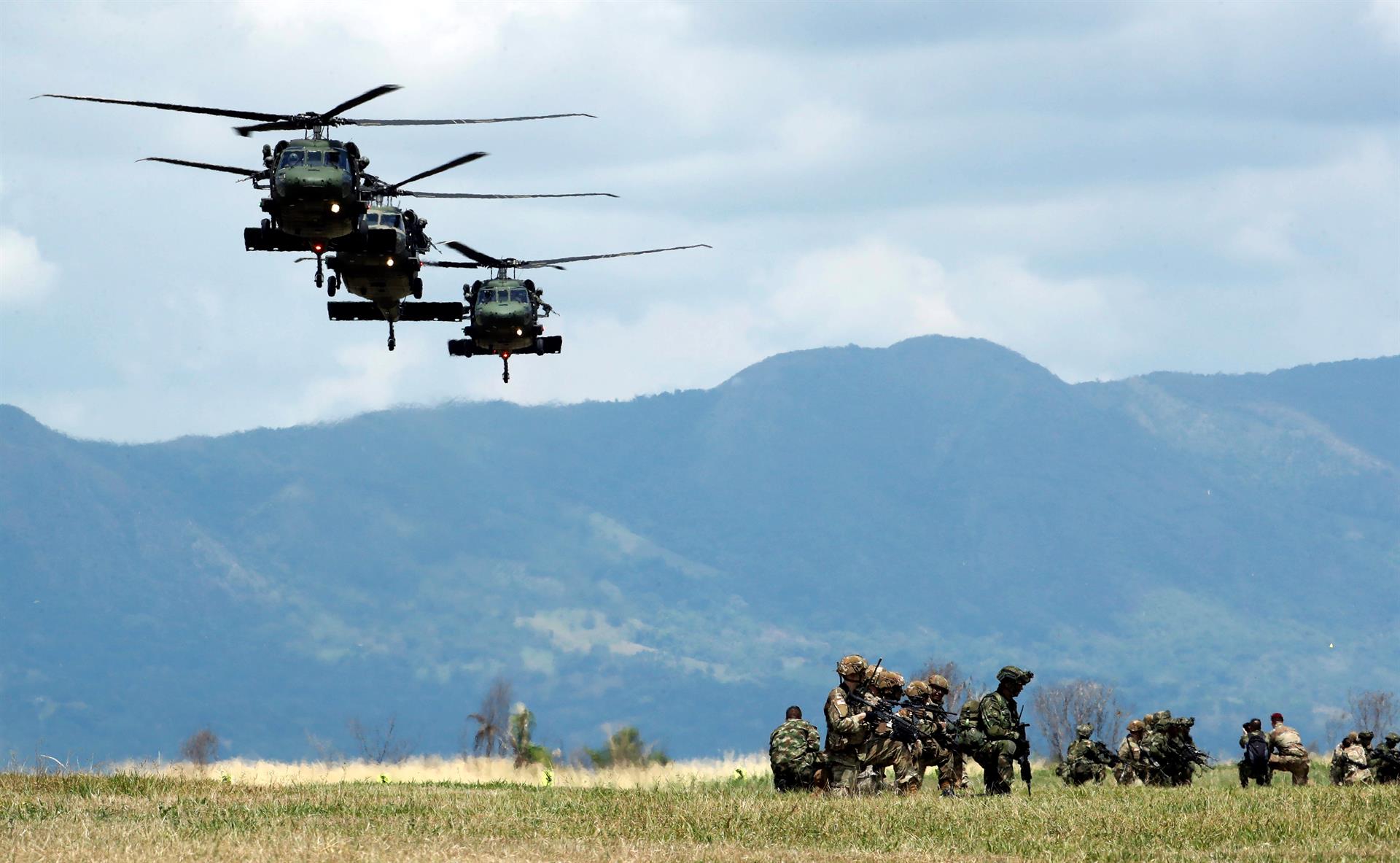 Al menos 19 heridos tras el impacto de un rayo en escuela militar en Colombia