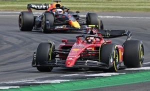 Carlos Sainz gana Silverstone y logra su primer triunfo en la Fórmula Uno