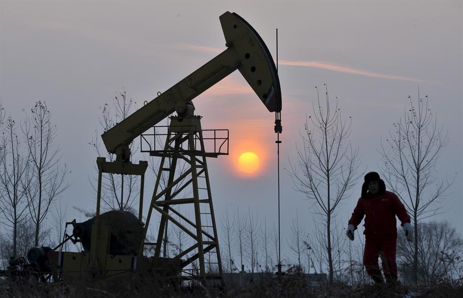 El petróleo de Texas abre con una subida del 2,5 %