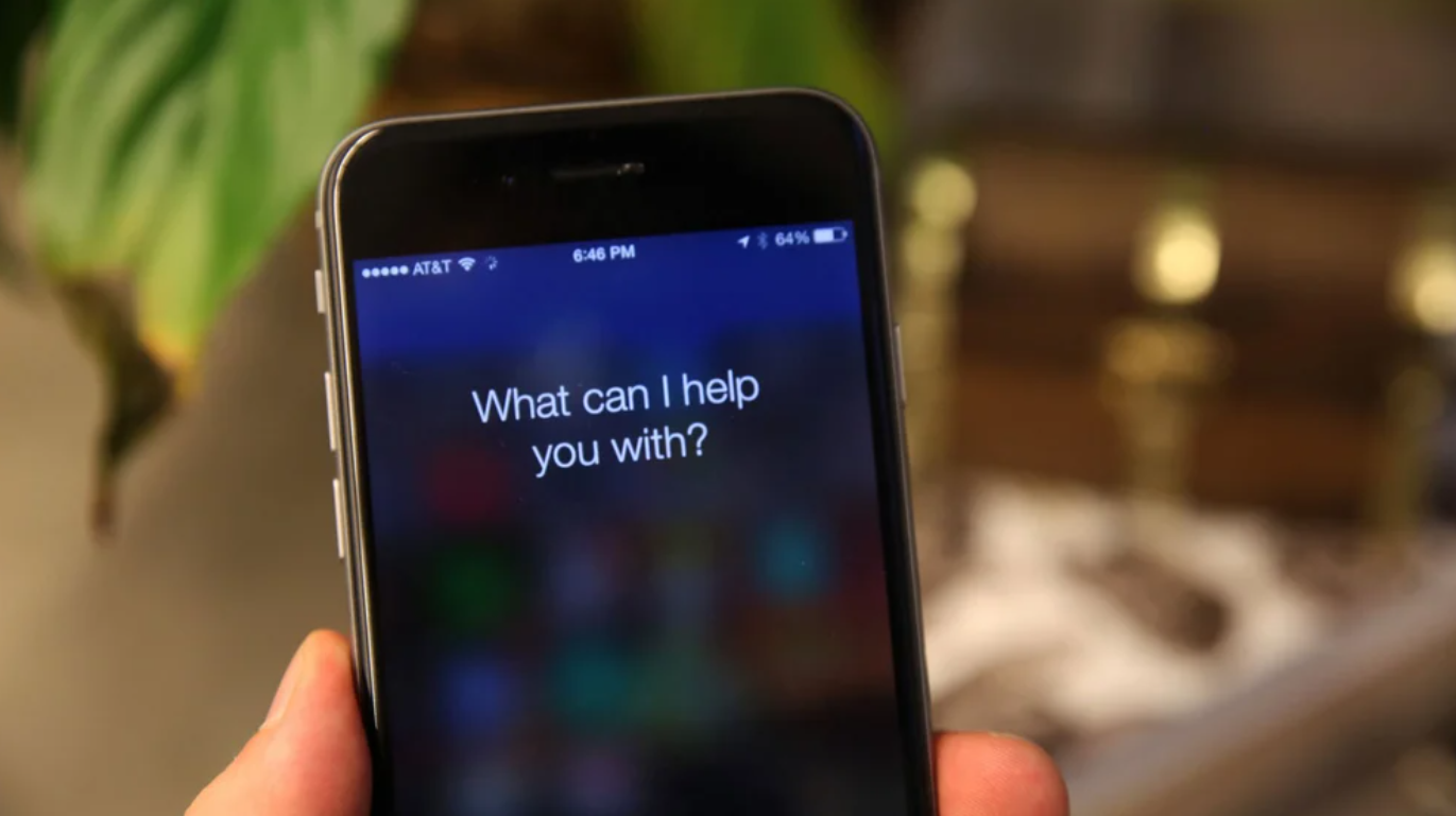 iPhone: el truco para cambiar el idioma y la voz de Siri