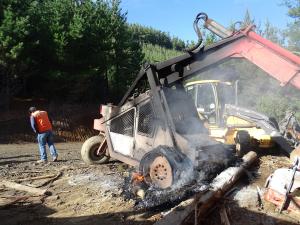 Cuatro cabañas de un expolicía, quemadas en un nuevo ataque en el sur de Chile