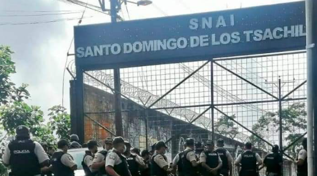 Al menos trece reclusos murieron durante una riña en cárcel de Ecuador