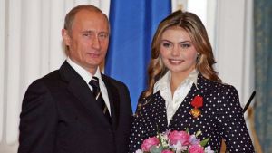 EEUU sanciona a la supuesta novia de Putin por la invasión de Ucrania