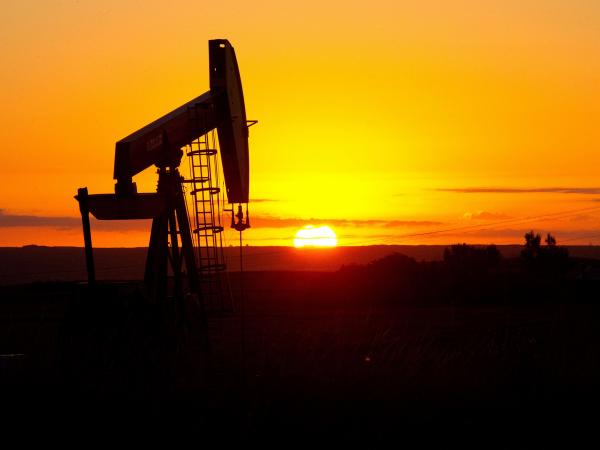 El petróleo WTI cae 5% por temores sobre la demanda en China