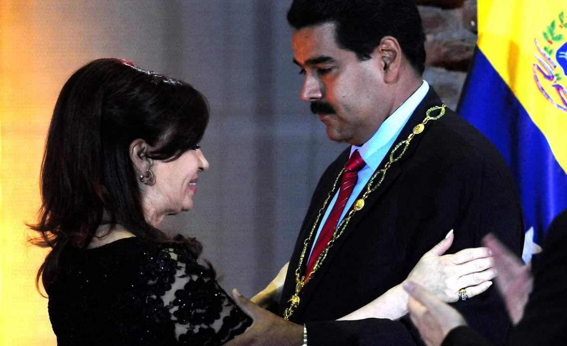 Justicia argentina se encamina a aceptar investigar a Maduro por delitos de lesa humanidad