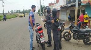 Le pusieron los ganchos a dos PNB en Guárico: vestidos de civiles se robaron una moto