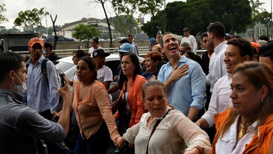 Venezuelan opposition leader Guaido: Set election date now