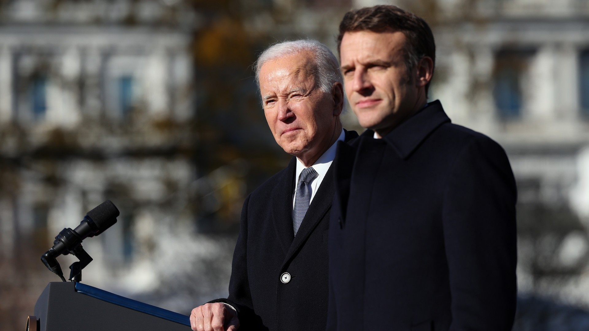 Biden y Macron subrayan su alianza frente a Putin al inicio de su reunión