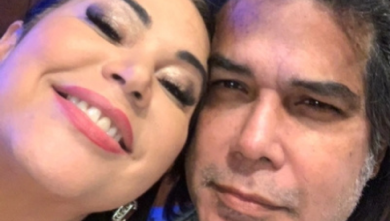 ¡AY PAPÁ! Liliana Rodríguez cantó sobre la Navidad con su “medio hermano” e “hijo” no reconocido del Puma (VIDEO)