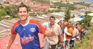 Guaidó celebró el triunfo de los Tiburones de La Guaira al clasificar a la final contra los Leones del Caracas