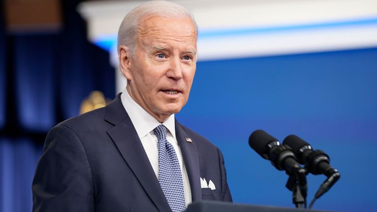 Biden mandó mensaje de apoyo a Jimmy Carter y dice rezar por él