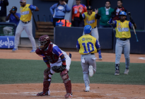 Colombia inició con triunfo para defender el título de la Serie del Caribe