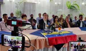 Pérez Vivas exige derogar Ley Antibloqueo para frenar desfalco a los venezolanos