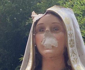 Sin temor a Dios: profanaron estatua de la Virgen de Coromoto en La Lagunita (FOTOS)