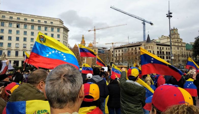 Oposición venezolana presenta una plataforma en España de cara a la primaria de octubre