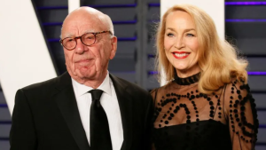 Rupert Murdoch, millonario que inspiró el personaje de Logan Roy en “Succession” dejó a su esposa por email