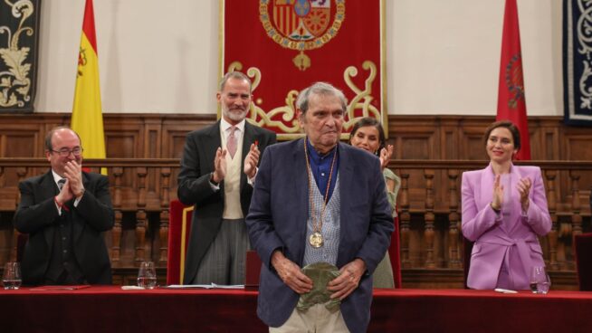 EN IMÁGENES: Así fue la entrega del Premio Cervantes al venezolano Rafael Cadenas