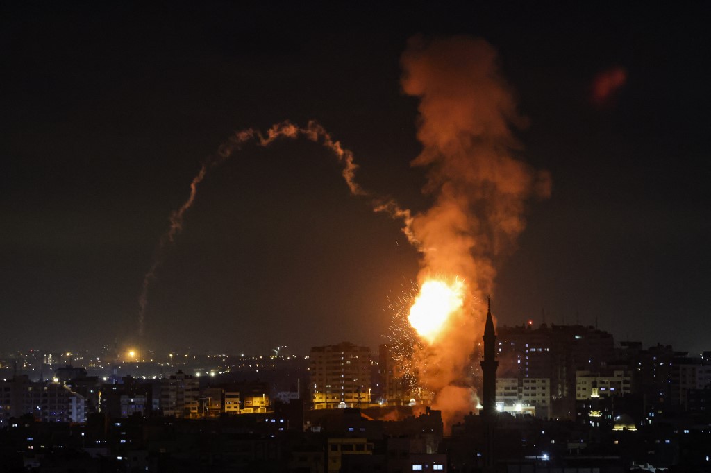 Israel respondió a lanzamientos de proyectiles tras otro día intenso en la Franja de Gaza