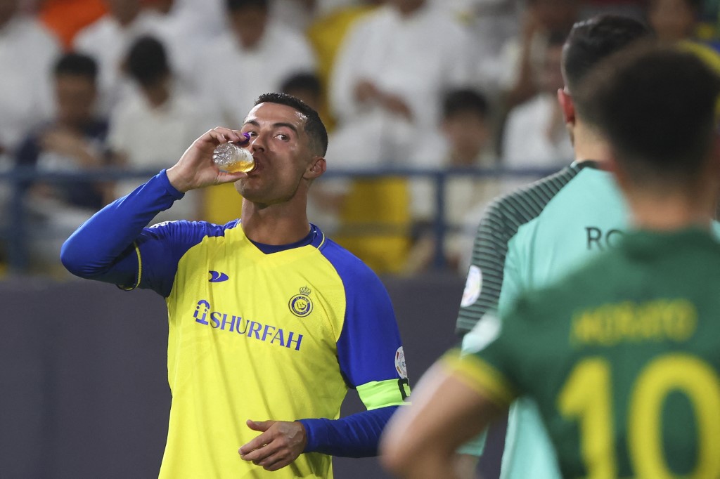 Nueva polémica con Cristiano Ronaldo tras empate del Al Nassr que lo alejó del título liguero