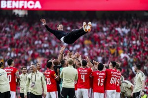 Benfica ganó su trigésima octava liga portuguesa tras un año de ensueño