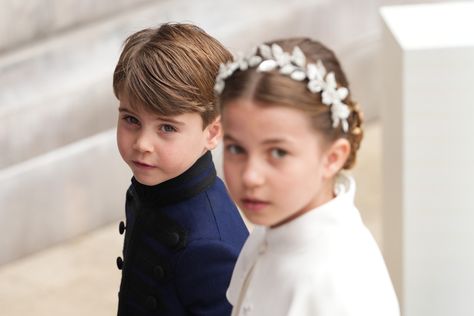 Los hijos de los príncipes de Gales felicitaron a su padre en su primer mensaje en redes sociales