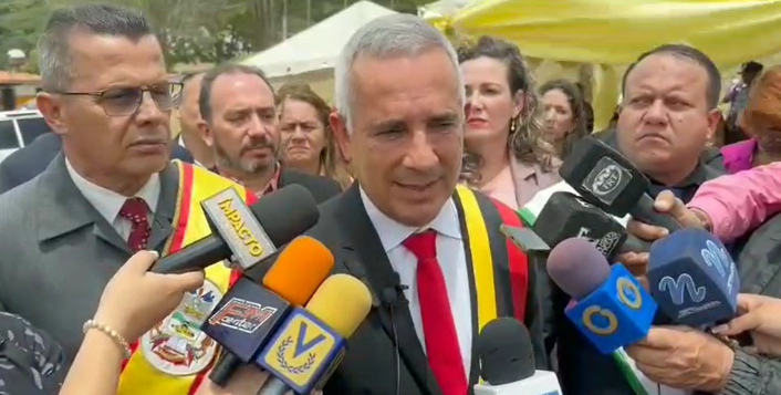 Freddy Bernal: En Táchira no hay grupos armados irregulares, eso son cuestiones de Colombia (VIDEO)