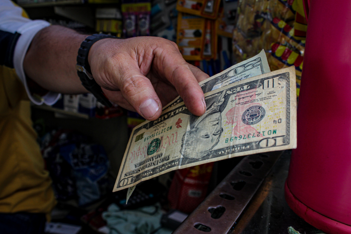 Precio del dólar en Venezuela ha aumentado 88,6% durante 2023