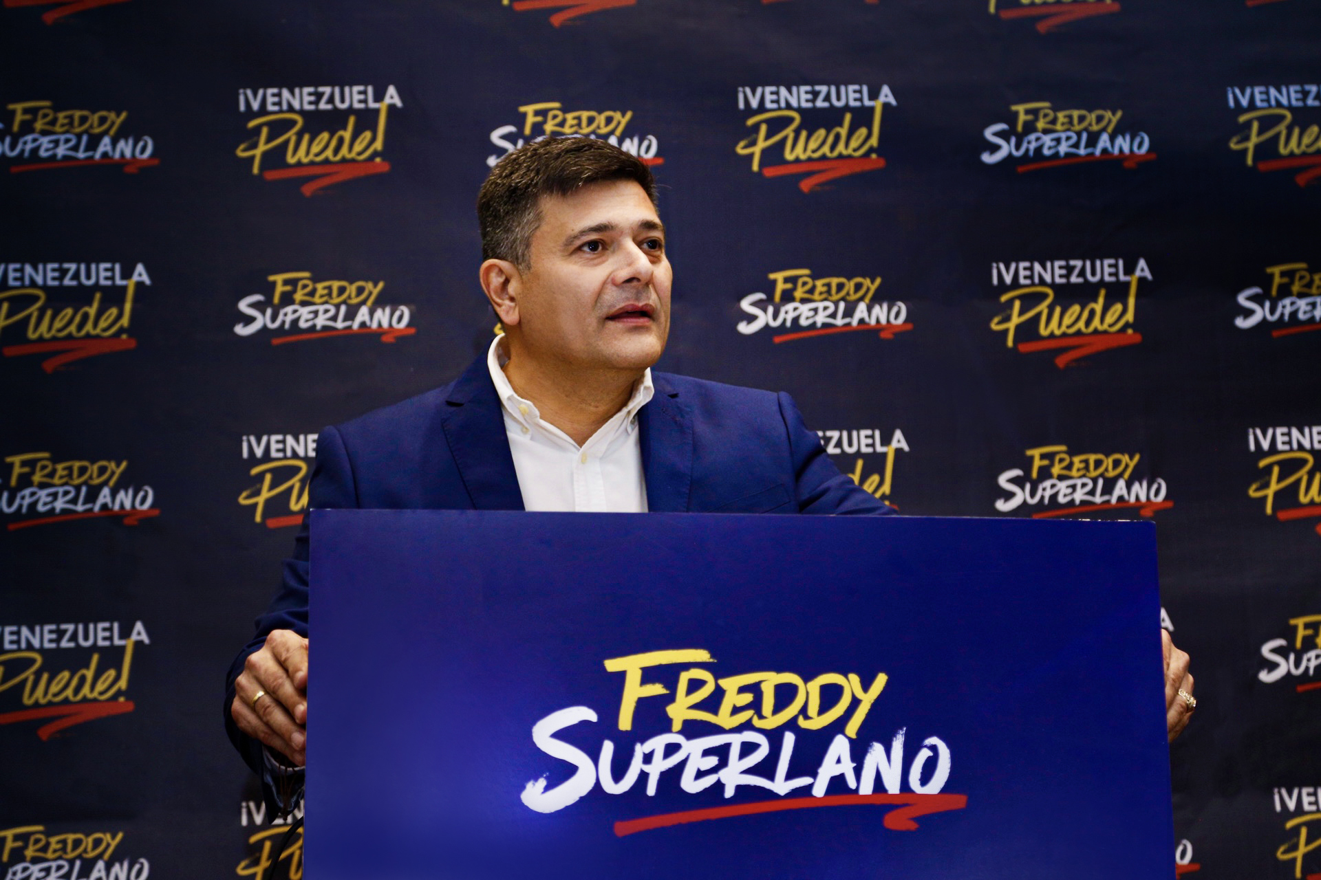Freddy Superlano: Les juro a los venezolanos que no me voy a rajar ni a mandarlos a bailar salsa