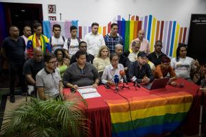 Venezuela está rezagada en materia de derechos de la comunidad Lgbti, según Provea