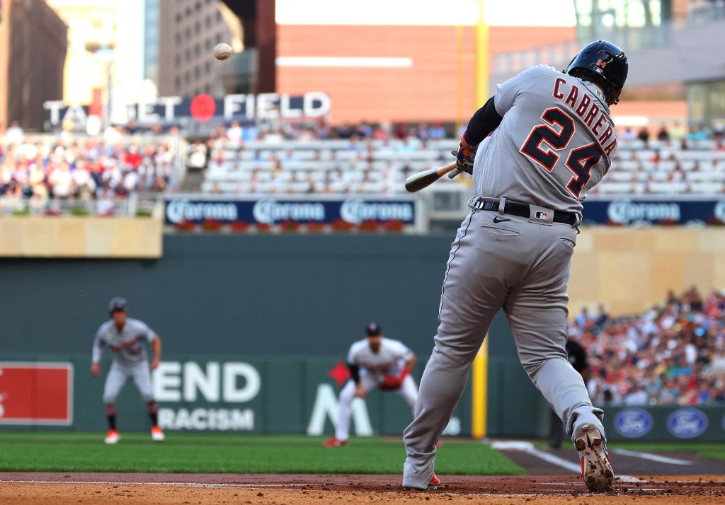 Miguel Cabrera se acerca a otra leyenda en la lista de dobles (Video)