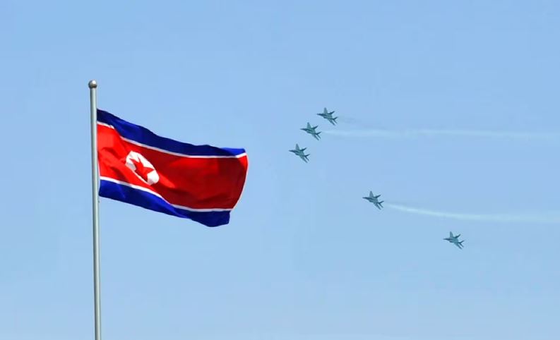 Kim Jong-un desplegó cazas de combate tras incursión de avión de EEUU