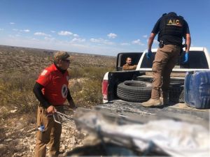Identifican restos de nueve migrantes hallados cerca de frontera con EEUU