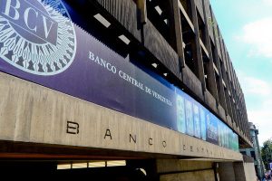 Tras la reimposición de sanciones de EEUU a Venezuela, BCV ejecutó nueva intervención bancaria este #18Abr