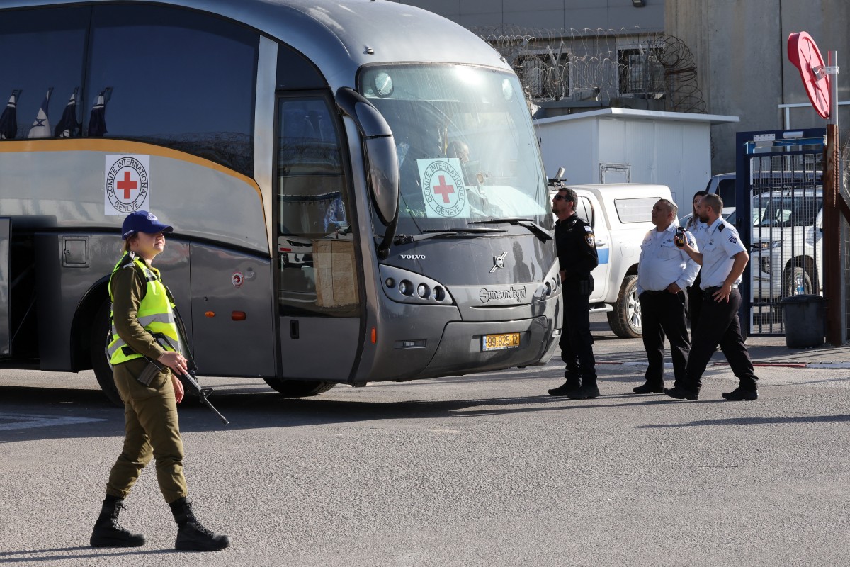 EN VIDEOS: El ambiente en torno al intercambio entre prisioneros palestinos y rehenes israelíes