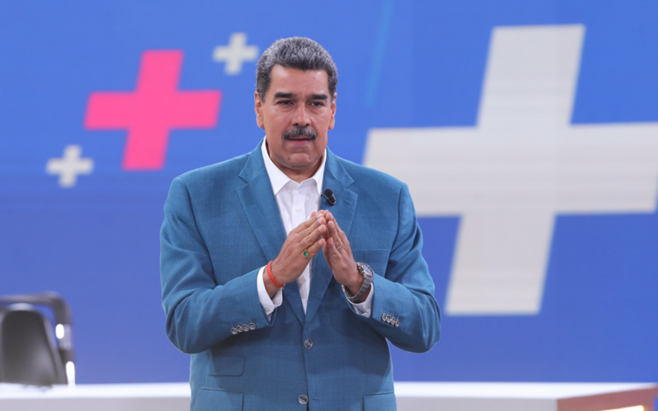 “Es una tremenda amenaza”: Maduro tildó a Milei de “neonazi” y criticó su victoria en Argentina (Video)