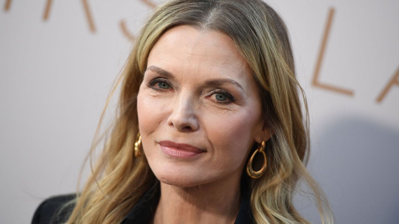 El motivo por el que Michelle Pfeiffer apareció con un ojo morado en sus redes