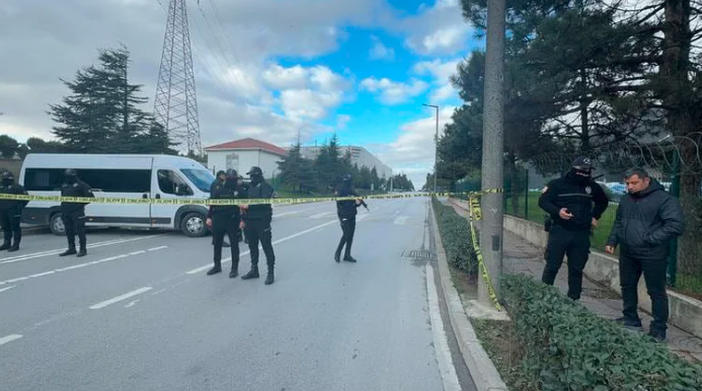 Un hombre tomó una fábrica de Turquía y tiene siete rehenes como protesta por la guerra en Gaza