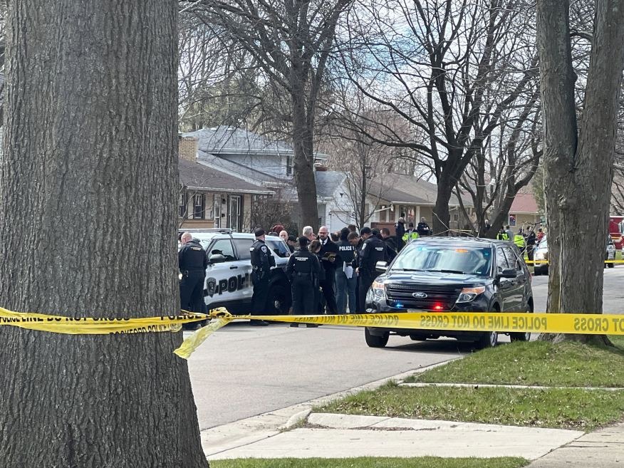 Pánico en vecindario de Illinois: ataque a cuchillo acabó con la vida de al menos cuatro personas (VIDEO)