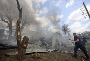 Rusia ataca Ucrania con 24 shaheds y mata a tres civiles en Zaporiyia