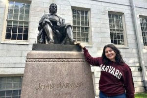 La increíble historia de la latina que ingresó a 28 universidades de EEUU… y tiene solo 19 años
