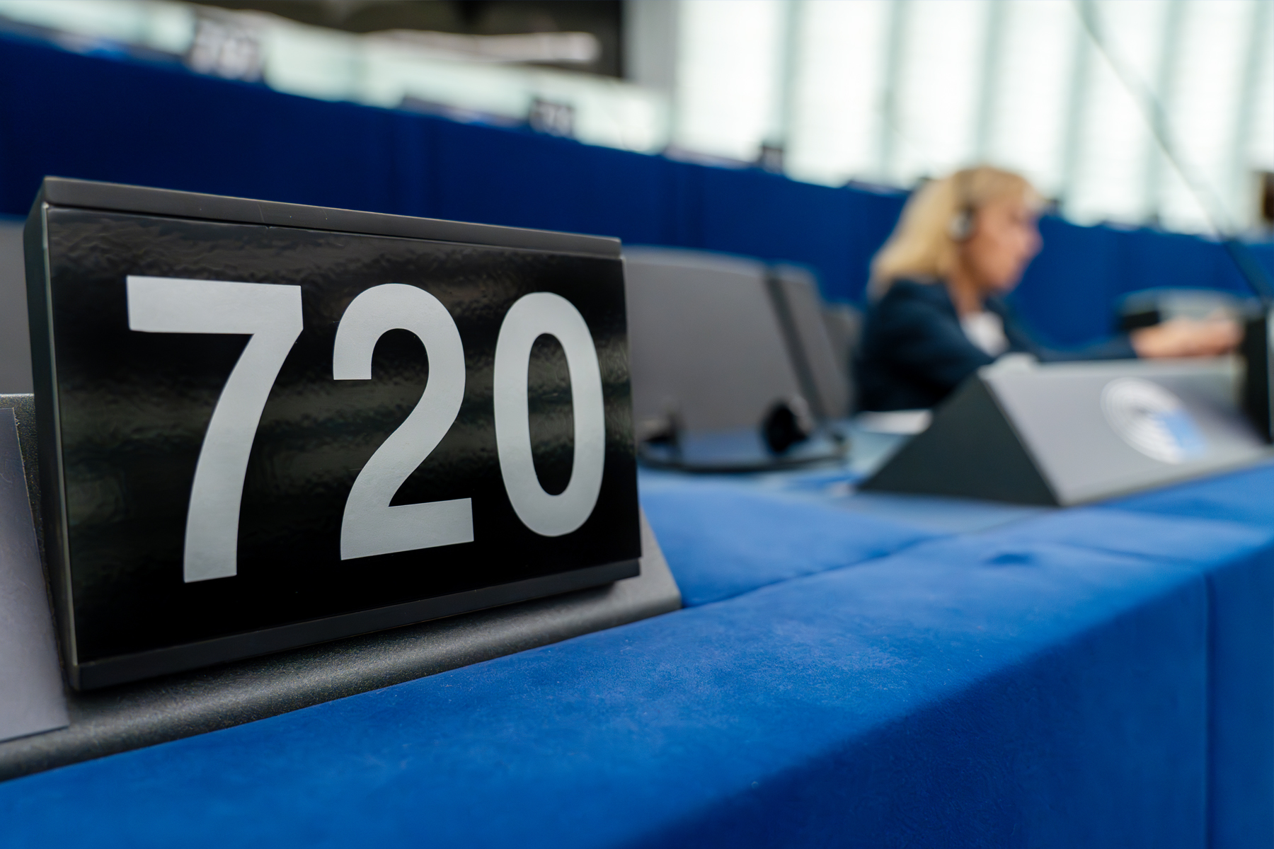 Mas de 15 mil candidatos compiten este #9Jun  por los 720 escaños del Parlamento Europeo