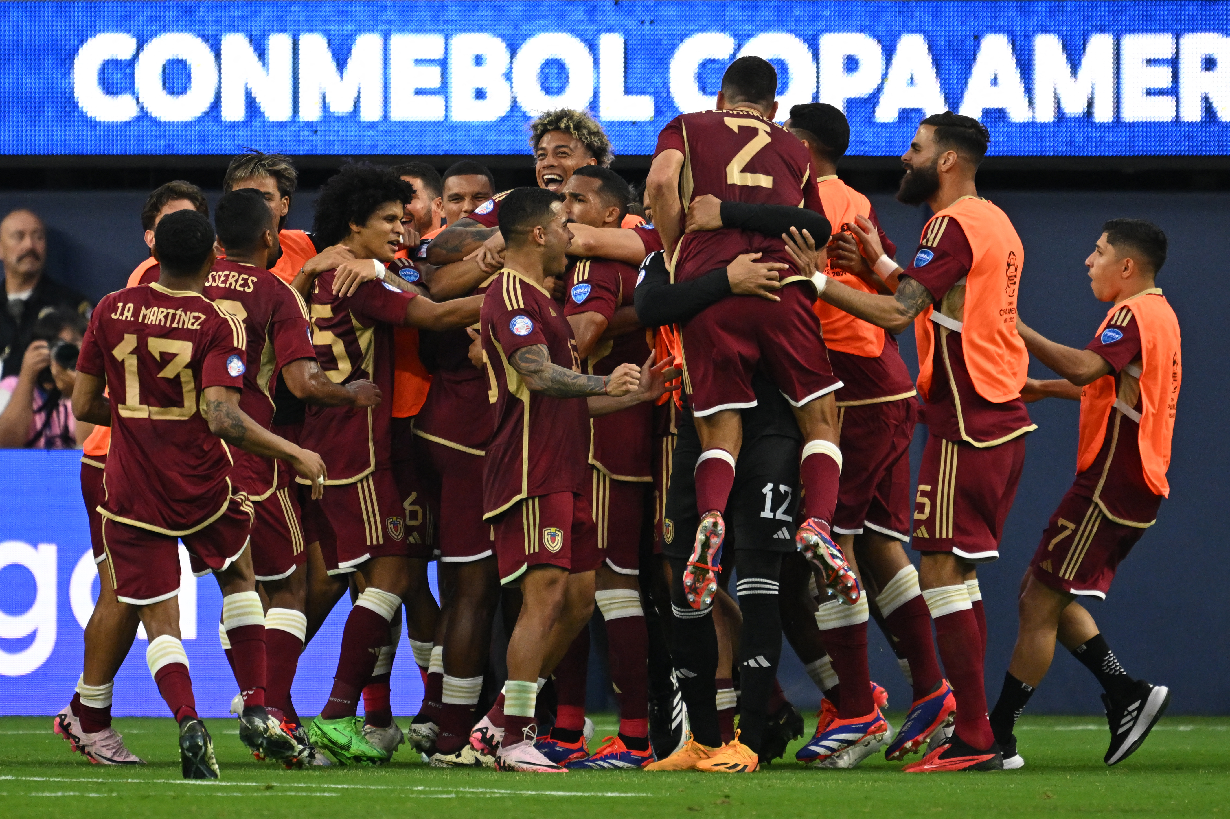 La Vinotinto, a un punto de ir a cuartos por la puerta grande