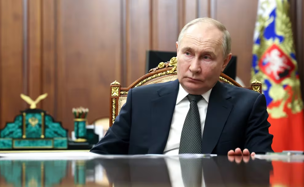Putin ordenará alto el fuego si Kiev retira tropas del este y el sur, y renuncia a la Otan