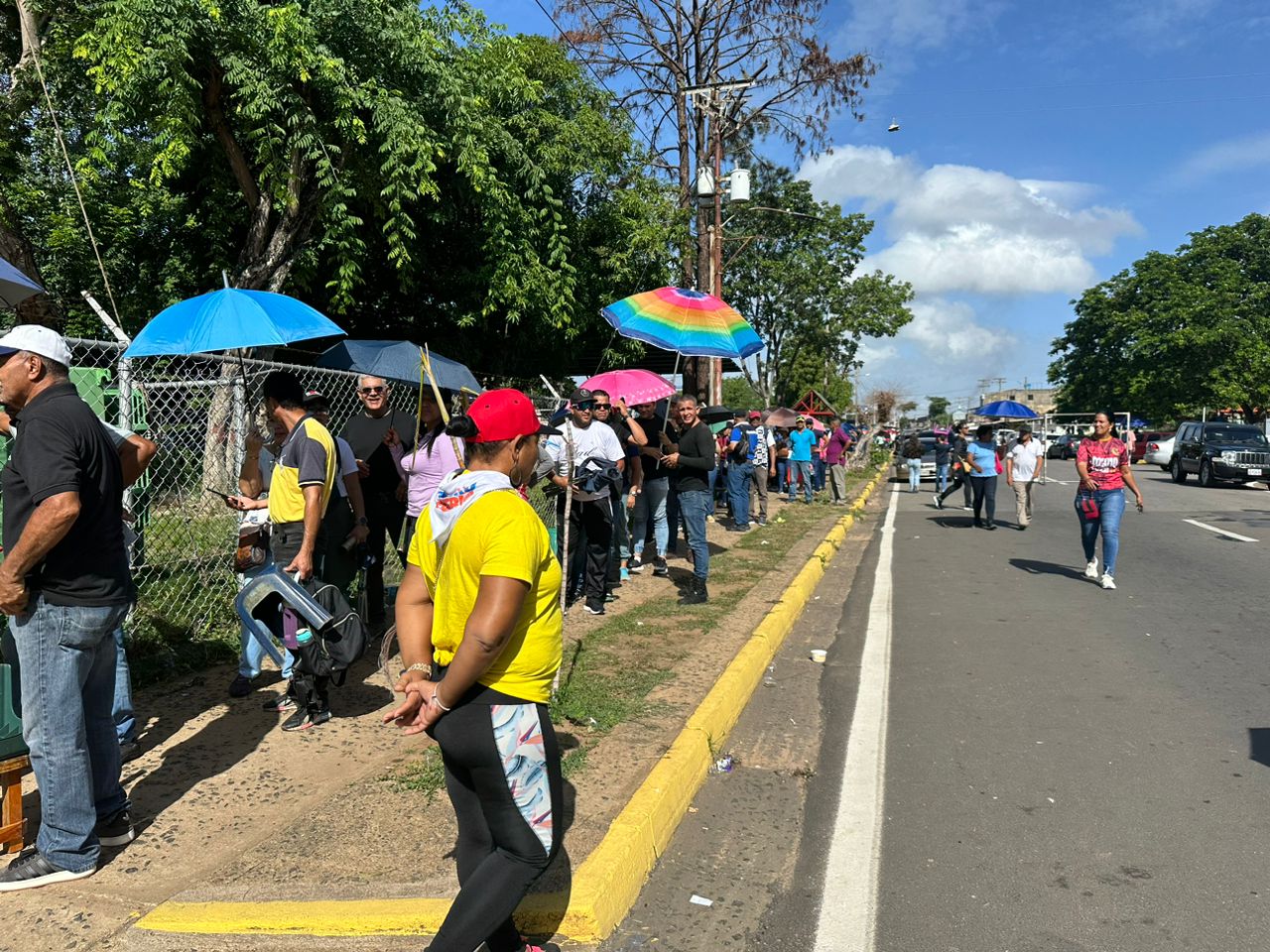 Sociedad civil organizada trasladó a ciudadanos a centros de votación en Ciudad Guayana